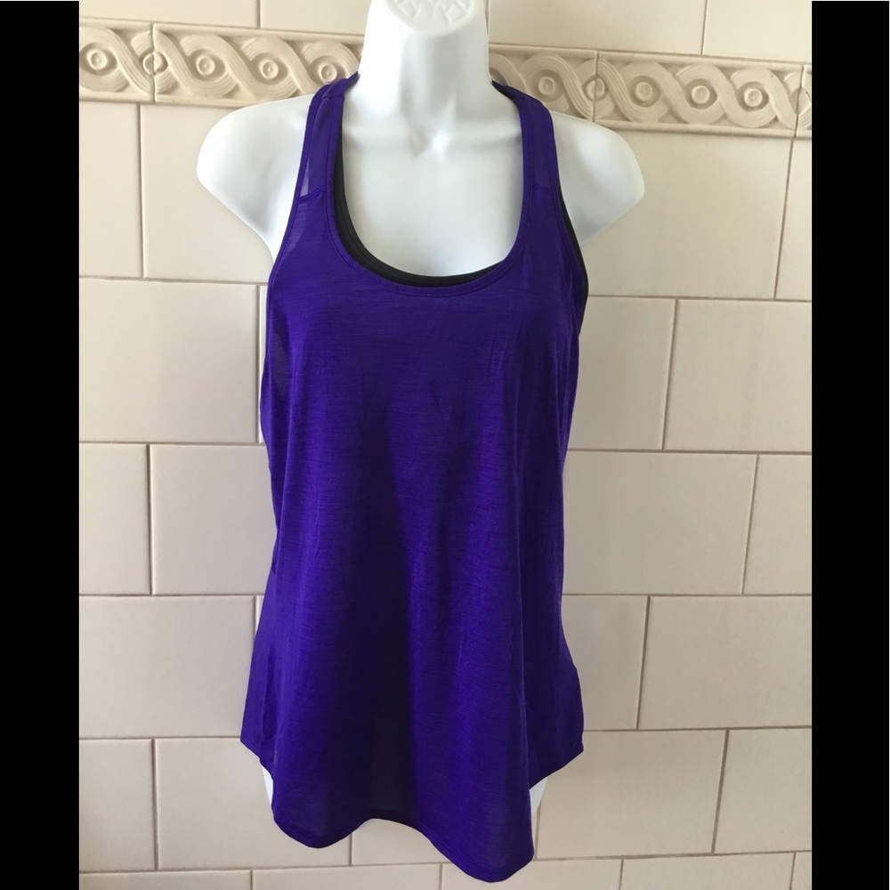 Athleta Box Jump 2 in 1 = Sports Bra and Tank Top size Small